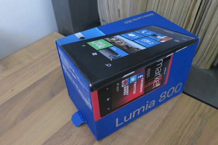 Nokia Lumia 800 (21).JPG